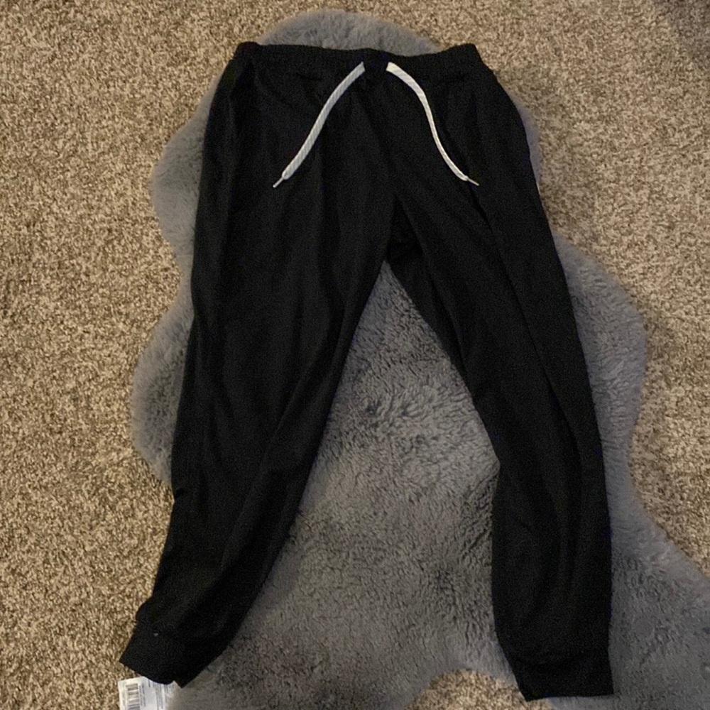 Vuori pants, Womens joggers, black, size small